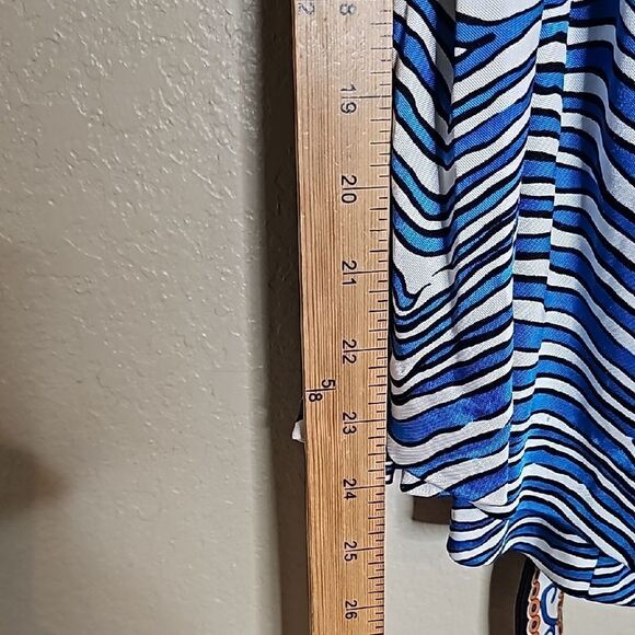 Trina Turk XS Silk Blend Strapless Romper Blue and White Striped with tie belt - Picture 9 of 10